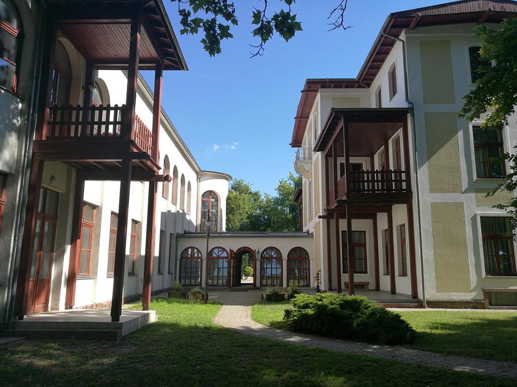 Sio Hostel Siofok Bagian luar foto